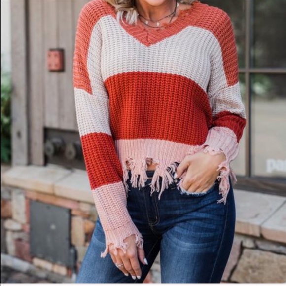 Hot🔥Striped sweater w/gr8 color & on-trend fray - Picture 3 of 4